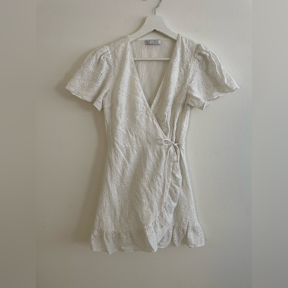 Zara embroidered white dress